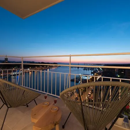 Amazing View Апартаменти Задар