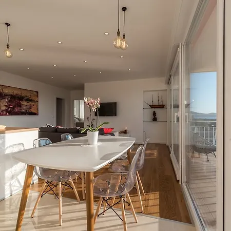 Amazing View דירה *